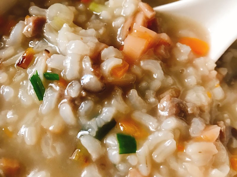 家常卤猪脚：五星级味道，轻松在家做