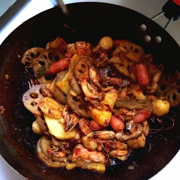 探索彰化美食：独具特色的肉圆做法