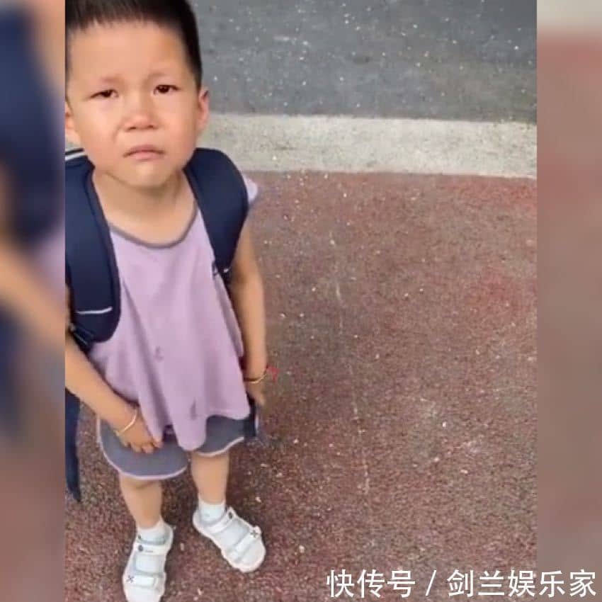 男孩流行英文名：时尚潮流中的个性化选择